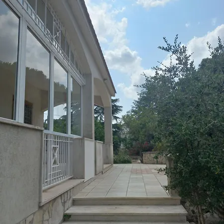 Molillo Villa